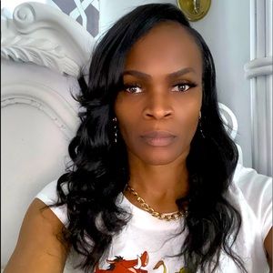 Meet your Posher, Kisha